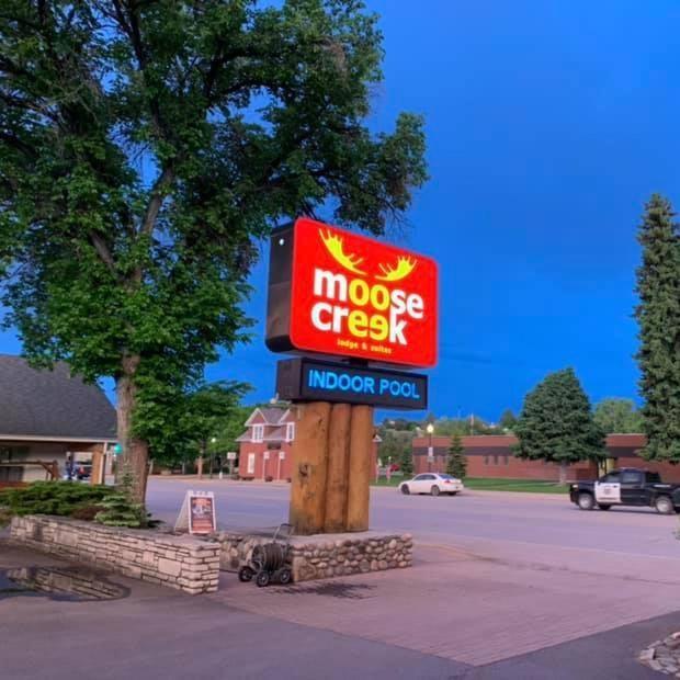 Moose Creek Lodge & Suites Cody Dış mekan fotoğraf